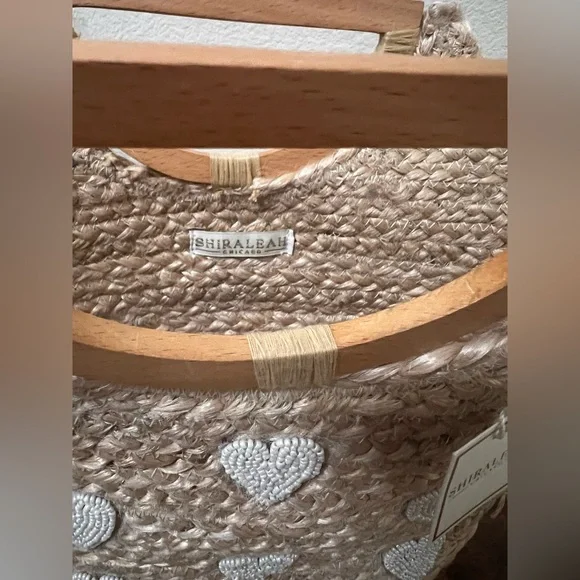 Shiraleah Natural Straw Tote with Beaded White Heart Details - Picture 4 of 8